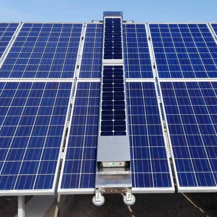太陽能光伏板清洗機 提升發(fā)電效率的全自動清潔解決方案